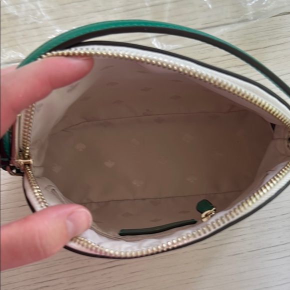 NWT Kate Spade Tropical Pineapple Print Crossbody Dome Bag Hawaii Pool Party - Picture 5 of 6